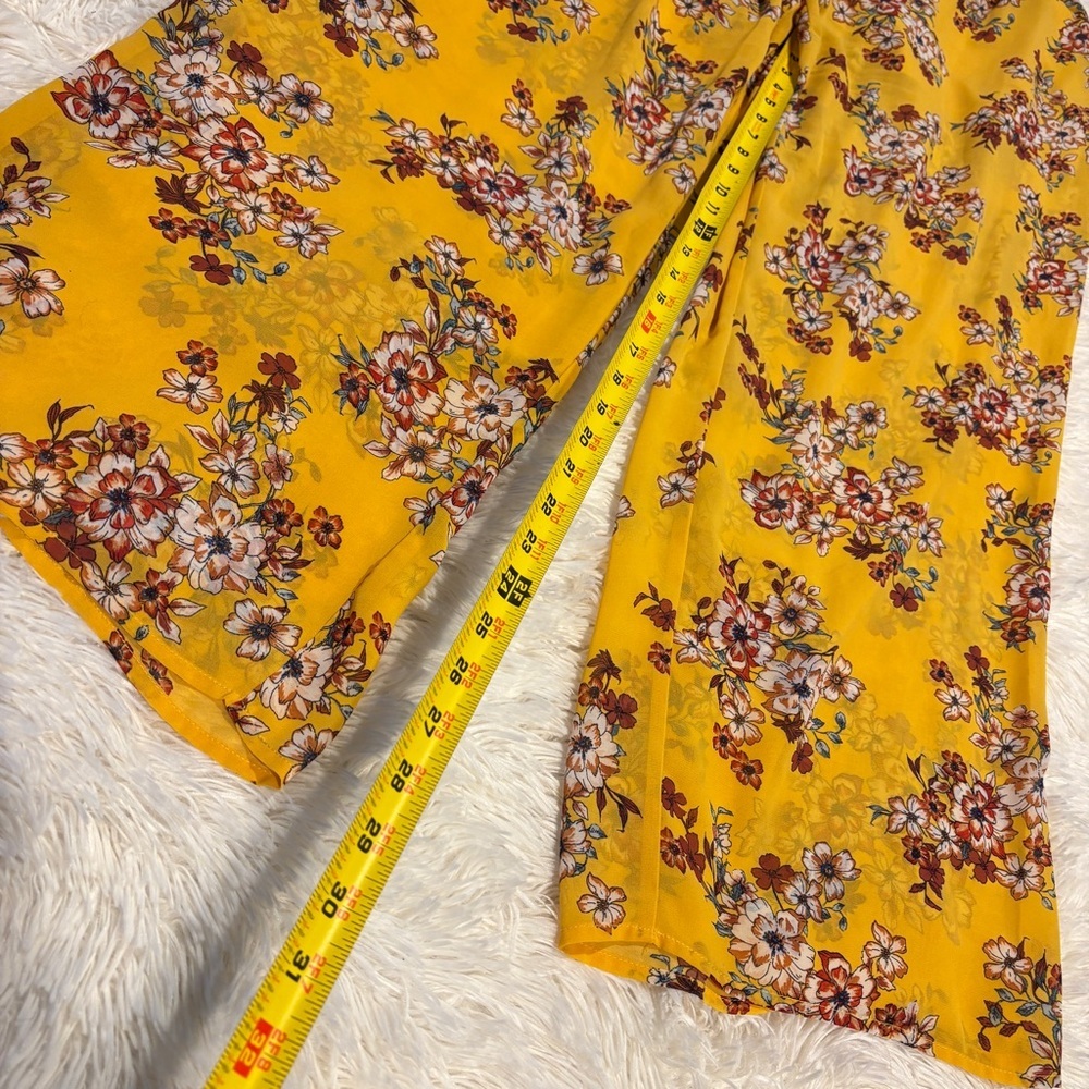 Torrid - Wide Leg Pants Yellow Floral Chiffon Semi Sheer with Short - Size 1 - Picture 3 of 13